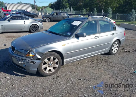 2005 BMW 325Xi from USA, damaged, VIN WBAEU33495PR19923